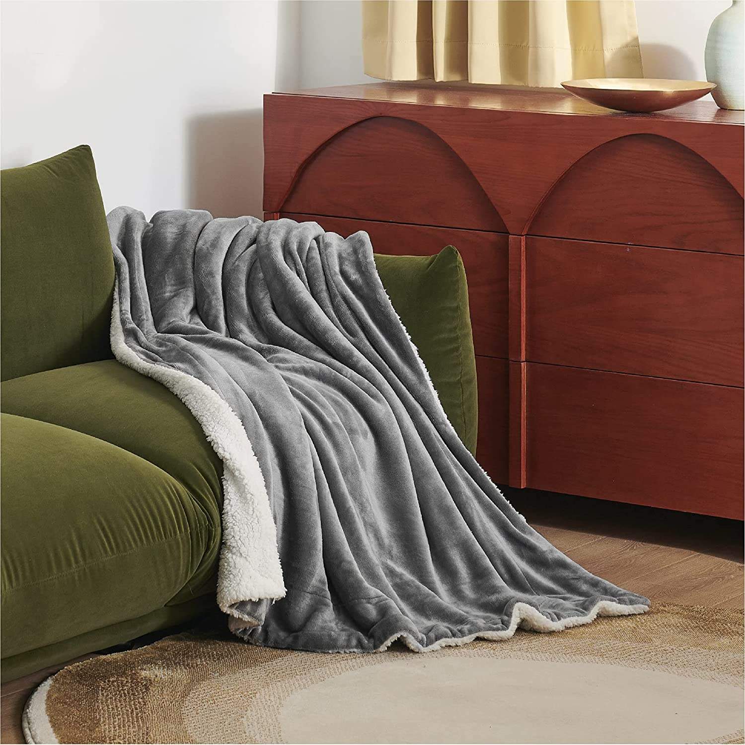 Sherpa Throw Blankets - King Size Cozy & Warm-Pierre Donna-blanket,delicate,double blanket,feels,flannel,sherpa,skin,soft,thermal,this,throw,warm,warmth,with