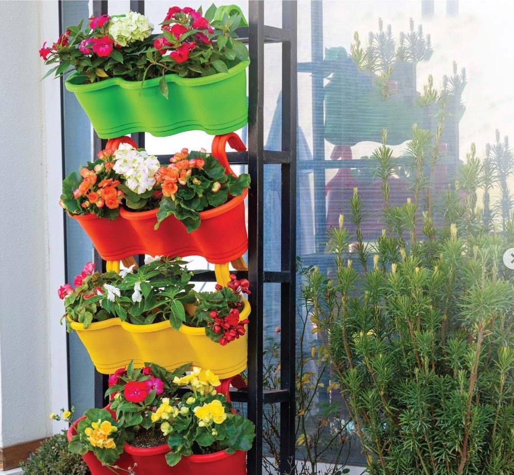 ZIBA Plastic Hanging Flower Pot Balcony Planter