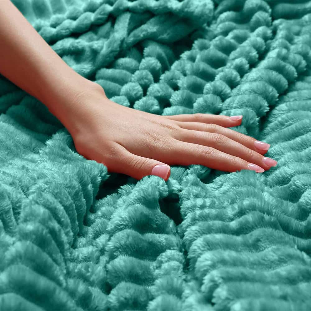 Throw Blanket, Pierre donna pumping Blanket (Turquoise) - Dealz Souq